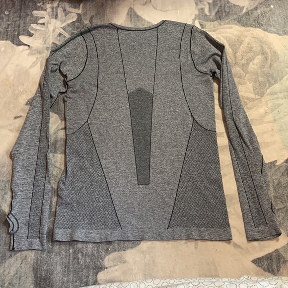 Activewear Bundle - Picture 3 of 11